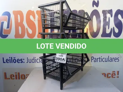 LOTE 390 - 03 CESTAS ORGANIZADORA PARA FRUTAS OU FERRAMENTAS (NO ESTADO) ATENÇÃO! FAZER A VISITAÇÃO ANTES DE ARREMATAR, NÃO SABEMOS SE FUNCIONA. LEILÃO NÃO TEM GARANTIA E NEM DEVOLUÇÃO, SUJEITO A POSSÍVEIS AVARIAS VISÍVEIS/OCULTAS E/OU AUSÊNCIA DE COMPONENTES.