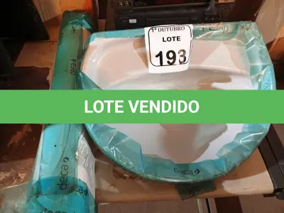 LOTE 193 - 01 CUBA DECA P/ LAVATÓRIO C/ COLUNA. (NO ESTADO) ATENÇÃO! FAZER A VISITAÇÃO ANTES DE ARREMATAR, NÃO SABEMOS SE FUNCIONA. LEILÃO NÃO TEM GARANTIA E NEM DEVOLUÇÃO, SUJEITO A POSSÍVEIS AVARIAS VISÍVEIS/OCULTAS E/OU AUSÊNCIA DE COMPONENTES.