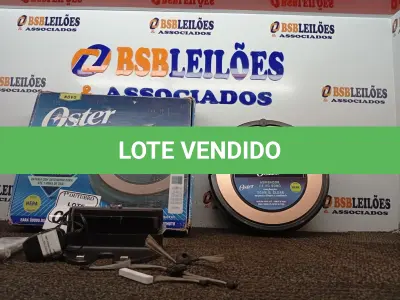 LOTE 004 - 01 ASPIRADOR ROBÔ. (NO ESTADO) ATENÇÃO! FAZER A VISITAÇÃO ANTES DE ARREMATAR, NÃO SABEMOS SE FUNCIONA. LEILÃO NÃO TEM GARANTIA E NEM DEVOLUÇÃO, SUJEITO A POSSÍVEIS AVARIAS VISÍVEIS/OCULTAS E/OU AUSÊNCIA DE COMPONENTES.