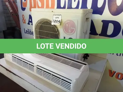 LOTE 320 - 01 AR CONDICIONADO LG DE 9000 BTUS C/ CONTROLE. (NO ESTADO) ATENÇÃO! FAZER A VISITAÇÃO ANTES DE ARREMATAR, NÃO SABEMOS SE FUNCIONA. LEILÃO NÃO TEM GARANTIA E NEM DEVOLUÇÃO, SUJEITO A POSSÍVEIS AVARIAS VISÍVEIS/OCULTAS E/OU AUSÊNCIA DE COMPONENTES.