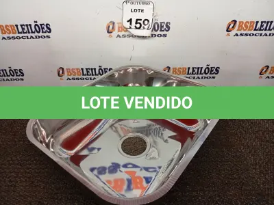 LOTE 159 - 01 CUBA EM AÇO INOX 400X340X140MM. (NO ESTADO) ATENÇÃO! FAZER A VISITAÇÃO ANTES DE ARREMATAR, NÃO SABEMOS SE FUNCIONA. LEILÃO NÃO TEM GARANTIA E NEM DEVOLUÇÃO, SUJEITO A POSSÍVEIS AVARIAS VISÍVEIS/OCULTAS E/OU AUSÊNCIA DE COMPONENTES.