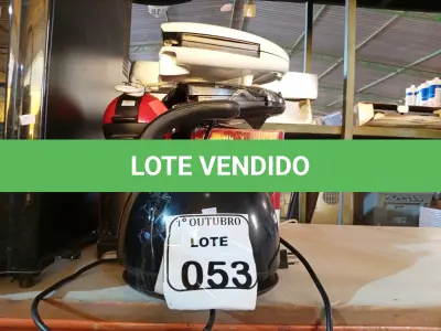 LOTE 053 - 03 CHALEIRAS ELÉTRICAS, 02 SANDUICHEIRAS E 02 CAFETEIRAS. (NO ESTADO) ATENÇÃO! FAZER A VISITAÇÃO ANTES DE ARREMATAR, NÃO SABEMOS SE FUNCIONA. LEILÃO NÃO TEM GARANTIA E NEM DEVOLUÇÃO, SUJEITO A POSSÍVEIS AVARIAS VISÍVEIS/OCULTAS E/OU AUSÊNCIA DE COMPONENTES.
