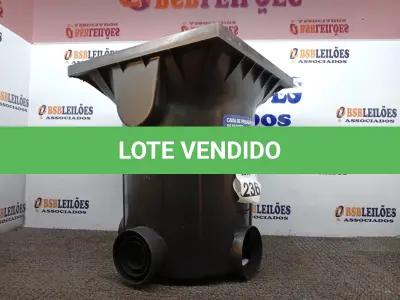 LOTE 236 - 01 CAIXA DE PASSAGEM E INSPEÇÃO DE ESGOTO. (NO ESTADO) ATENÇÃO! FAZER A VISITAÇÃO ANTES DE ARREMATAR, NÃO SABEMOS SE FUNCIONA. LEILÃO NÃO TEM GARANTIA E NEM DEVOLUÇÃO, SUJEITO A POSSÍVEIS AVARIAS VISÍVEIS/OCULTAS E/OU AUSÊNCIA DE COMPONENTES.
