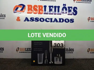 LOTE 303 - 01 MIXER ELECTROLUX EM INOX COR CINZA 110V. (NOVO). (NO ESTADO) ATENÇÃO! FAZER A VISITAÇÃO ANTES DE ARREMATAR, NÃO SABEMOS SE FUNCIONA. LEILÃO NÃO TEM GARANTIA E NEM DEVOLUÇÃO, SUJEITO A POSSÍVEIS AVARIAS VISÍVEIS/OCULTAS E/OU AUSÊNCIA DE COMPONENTES.