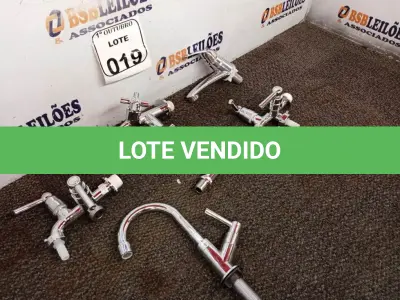 LOTE 019 - 01 LOTE COM DIVERSAS TORNEIRAS DE PLÁSTICO. (NO ESTADO) ATENÇÃO! FAZER A VISITAÇÃO ANTES DE ARREMATAR, NÃO SABEMOS SE FUNCIONA. LEILÃO NÃO TEM GARANTIA E NEM DEVOLUÇÃO, SUJEITO A POSSÍVEIS AVARIAS VISÍVEIS/OCULTAS E/OU AUSÊNCIA DE COMPONENTES.