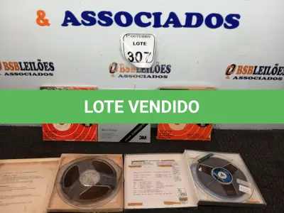 LOTE 307 - 05 FITAS DE ROLO P/ GRAVADOR. (NO ESTADO) ATENÇÃO! FAZER A VISITAÇÃO ANTES DE ARREMATAR, NÃO SABEMOS SE FUNCIONA. LEILÃO NÃO TEM GARANTIA E NEM DEVOLUÇÃO, SUJEITO A POSSÍVEIS AVARIAS VISÍVEIS/OCULTAS E/OU AUSÊNCIA DE COMPONENTES.