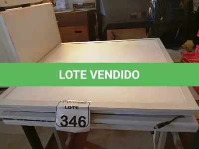 LOTE 346 - 06 PAINÉIS DE LED. (NO ESTADO) ATENÇÃO! FAZER A VISITAÇÃO ANTES DE ARREMATAR, NÃO SABEMOS SE FUNCIONA. LEILÃO NÃO TEM GARANTIA E NEM DEVOLUÇÃO, SUJEITO A POSSÍVEIS AVARIAS VISÍVEIS/OCULTAS E/OU AUSÊNCIA DE COMPONENTES.