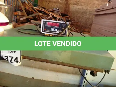 LOTE 374 - 01 BALANÇA DIGITAL MARCA LÍDER, CAPACIDADE MÁXIMA 150KG. (NO ESTADO) ATENÇÃO! FAZER A VISITAÇÃO ANTES DE ARREMATAR, NÃO SABEMOS SE FUNCIONA. LEILÃO NÃO TEM GARANTIA E NEM DEVOLUÇÃO, SUJEITO A POSSÍVEIS AVARIAS VISÍVEIS/OCULTAS E/OU AUSÊNCIA DE COMPONENTES.