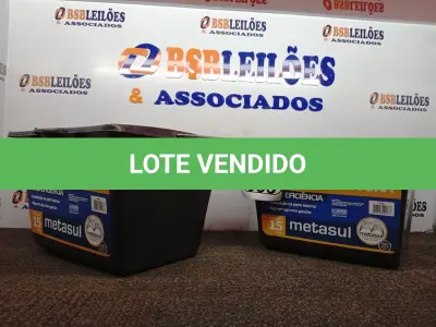 LOTE 359 - 02 BALDES P/ PINTURA. (NO ESTADO) ATENÇÃO! FAZER A VISITAÇÃO ANTES DE ARREMATAR, NÃO SABEMOS SE FUNCIONA. LEILÃO NÃO TEM GARANTIA E NEM DEVOLUÇÃO, SUJEITO A POSSÍVEIS AVARIAS VISÍVEIS/OCULTAS E/OU AUSÊNCIA DE COMPONENTES.