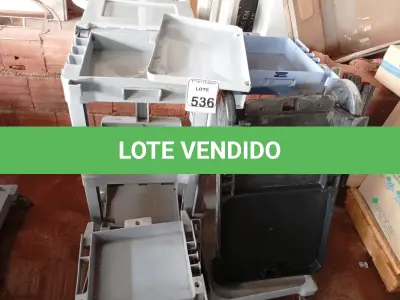 LOTE 536 - 03 CARRINHOS P/ LIMPEZA INCOMPLETOS. (NO ESTADO) ATENÇÃO! FAZER A VISITAÇÃO ANTES DE ARREMATAR, NÃO SABEMOS SE FUNCIONA. LEILÃO NÃO TEM GARANTIA E NEM DEVOLUÇÃO, SUJEITO A POSSÍVEIS AVARIAS VISÍVEIS/OCULTAS E/OU AUSÊNCIA DE COMPONENTES.