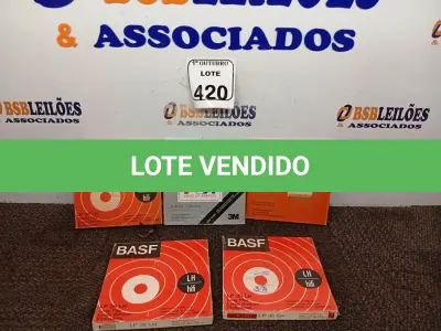LOTE 420 - 05 FITAS DE ROLO P/ GRAVADOR. (NO ESTADO) ATENÇÃO! FAZER A VISITAÇÃO ANTES DE ARREMATAR, NÃO SABEMOS SE FUNCIONA. LEILÃO NÃO TEM GARANTIA E NEM DEVOLUÇÃO, SUJEITO A POSSÍVEIS AVARIAS VISÍVEIS/OCULTAS E/OU AUSÊNCIA DE COMPONENTES.