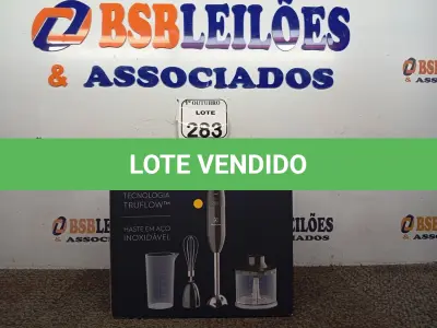 LOTE 283 - 01 MIXER ELECTROLUX EM INOX COR CINZA 110V. (NOVO). (NO ESTADO) ATENÇÃO! FAZER A VISITAÇÃO ANTES DE ARREMATAR, NÃO SABEMOS SE FUNCIONA. LEILÃO NÃO TEM GARANTIA E NEM DEVOLUÇÃO, SUJEITO A POSSÍVEIS AVARIAS VISÍVEIS/OCULTAS E/OU AUSÊNCIA DE COMPONENTES.