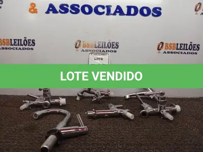 LOTE 019 - 01 LOTE COM DIVERSAS TORNEIRAS DE PLÁSTICO. (NO ESTADO) ATENÇÃO! FAZER A VISITAÇÃO ANTES DE ARREMATAR, NÃO SABEMOS SE FUNCIONA. LEILÃO NÃO TEM GARANTIA E NEM DEVOLUÇÃO, SUJEITO A POSSÍVEIS AVARIAS VISÍVEIS/OCULTAS E/OU AUSÊNCIA DE COMPONENTES.