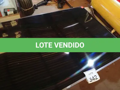 LOTE 342 - 01 TV SONY 65” POLEGADAS P/ RETIRADA DE PEÇAS. (NO ESTADO) ATENÇÃO! FAZER A VISITAÇÃO ANTES DE ARREMATAR, NÃO SABEMOS SE FUNCIONA. LEILÃO NÃO TEM GARANTIA E NEM DEVOLUÇÃO, SUJEITO A POSSÍVEIS AVARIAS VISÍVEIS/OCULTAS E/OU AUSÊNCIA DE COMPONENTES.