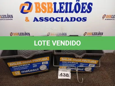 LOTE 438 - 02 BALDES P/ PINTURA. (NO ESTADO) ATENÇÃO! FAZER A VISITAÇÃO ANTES DE ARREMATAR, NÃO SABEMOS SE FUNCIONA. LEILÃO NÃO TEM GARANTIA E NEM DEVOLUÇÃO, SUJEITO A POSSÍVEIS AVARIAS VISÍVEIS/OCULTAS E/OU AUSÊNCIA DE COMPONENTES.
