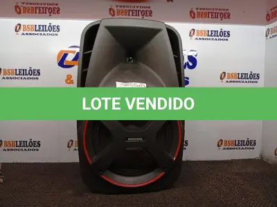 LOTE 293 - 01 CAIXA DE SOM MARCA MONDIAL (NO ESTADO) ATENÇÃO! FAZER A VISITAÇÃO ANTES DE ARREMATAR, NÃO SABEMOS SE FUNCIONA. LEILÃO NÃO TEM GARANTIA E NEM DEVOLUÇÃO, SUJEITO A POSSÍVEIS AVARIAS VISÍVEIS/OCULTAS E/OU AUSÊNCIA DE COMPONENTES.