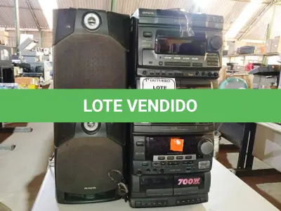 LOTE 262 - 02 APARELHOS DE SOM MINI SYSTEM AIWA C/ 02 CAIXAS DE SOM C/CONTROLE. (NO ESTADO) ATENÇÃO! FAZER A VISITAÇÃO ANTES DE ARREMATAR, NÃO SABEMOS SE FUNCIONA. LEILÃO NÃO TEM GARANTIA E NEM DEVOLUÇÃO, SUJEITO A POSSÍVEIS AVARIAS VISÍVEIS/OCULTAS E/OU AUSÊNCIA DE COMPONENTES.