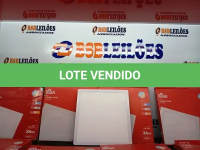 LOTE 372 - 09 LUMINÁRIAS DE LED PAINEL SLIM KIAN 18W 100-240V.  (NO ESTADO) ATENÇÃO! FAZER A VISITAÇÃO ANTES DE ARREMATAR, NÃO SABEMOS SE FUNCIONA. LEILÃO NÃO TEM GARANTIA E NEM DEVOLUÇÃO, SUJEITO A POSSÍVEIS AVARIAS VISÍVEIS/OCULTAS E/OU AUSÊNCIA DE COMPONENTES.
