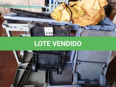 LOTE 539 - 03 CARRINHOS P/ LIMPEZA INCOMPLETOS. (NO ESTADO) ATENÇÃO! FAZER A VISITAÇÃO ANTES DE ARREMATAR, NÃO SABEMOS SE FUNCIONA. LEILÃO NÃO TEM GARANTIA E NEM DEVOLUÇÃO, SUJEITO A POSSÍVEIS AVARIAS VISÍVEIS/OCULTAS E/OU AUSÊNCIA DE COMPONENTES.