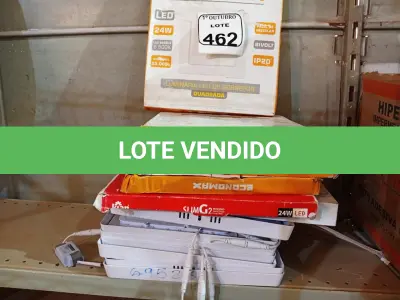 LOTE 462 - 01 LOTE C/ DIVERSAS LÂMPADAS DE LED MARCAS E MODELOS DIVERSOS. (NO ESTADO) ATENÇÃO! FAZER A VISITAÇÃO ANTES DE ARREMATAR, NÃO SABEMOS SE FUNCIONA. LEILÃO NÃO TEM GARANTIA E NEM DEVOLUÇÃO, SUJEITO A POSSÍVEIS AVARIAS VISÍVEIS/OCULTAS E/OU AUSÊNCIA DE COMPONENTES.