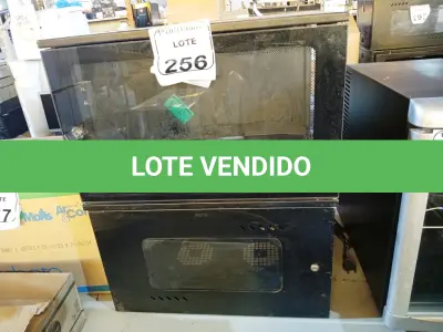 LOTE 256 - 02 CAIXAS DE RACK VAZIOS. (NO ESTADO) ATENÇÃO! FAZER A VISITAÇÃO ANTES DE ARREMATAR, NÃO SABEMOS SE FUNCIONA. LEILÃO NÃO TEM GARANTIA E NEM DEVOLUÇÃO, SUJEITO A POSSÍVEIS AVARIAS VISÍVEIS/OCULTAS E/OU AUSÊNCIA DE COMPONENTES.