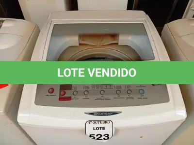 LOTE 523 - 01 MÁQUINA DE LAVAR ROUPAS BRASTEMP. (NO ESTADO) ATENÇÃO! FAZER A VISITAÇÃO ANTES DE ARREMATAR, NÃO SABEMOS SE FUNCIONA. LEILÃO NÃO TEM GARANTIA E NEM DEVOLUÇÃO, SUJEITO A POSSÍVEIS AVARIAS VISÍVEIS/OCULTAS E/OU AUSÊNCIA DE COMPONENTES.