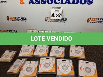 LOTE 437 - 12 LUMINARIAS DE INBUTIR 35W. (NO ESTADO) ATENÇÃO! FAZER A VISITAÇÃO ANTES DE ARREMATAR, NÃO SABEMOS SE FUNCIONA. LEILÃO NÃO TEM GARANTIA E NEM DEVOLUÇÃO, SUJEITO A POSSÍVEIS AVARIAS VISÍVEIS/OCULTAS E/OU AUSÊNCIA DE COMPONENTES.