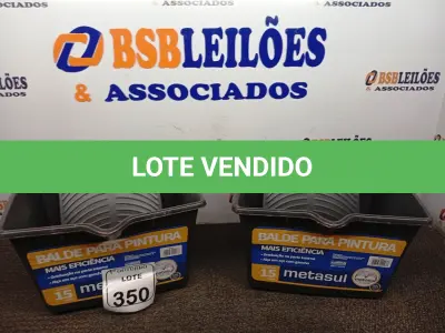 LOTE 350 - 02 BALDES P/ PINTURA. (NO ESTADO) ATENÇÃO! FAZER A VISITAÇÃO ANTES DE ARREMATAR, NÃO SABEMOS SE FUNCIONA. LEILÃO NÃO TEM GARANTIA E NEM DEVOLUÇÃO, SUJEITO A POSSÍVEIS AVARIAS VISÍVEIS/OCULTAS E/OU AUSÊNCIA DE COMPONENTES.