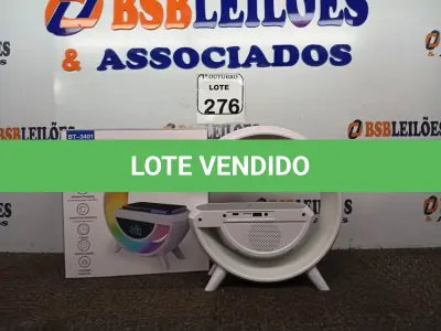 LOTE 276 - 01 LED WIRELLES CHARGING SPEAKER. LUMINÁRIA DE MESA RGB CAIXA DE SOM CARREGADOR POR INDUÇÃO DESPERTADOR RÁDIO RELÓGIO.  (NO ESTADO) ATENÇÃO! FAZER A VISITAÇÃO ANTES DE ARREMATAR, NÃO SABEMOS SE FUNCIONA. LEILÃO NÃO TEM GARANTIA E NEM DEVOLUÇÃO, SUJEITO A POSSÍVEIS AVARIAS VISÍVEIS/OCULTAS E/OU AUSÊNCIA DE COMPONENTES.