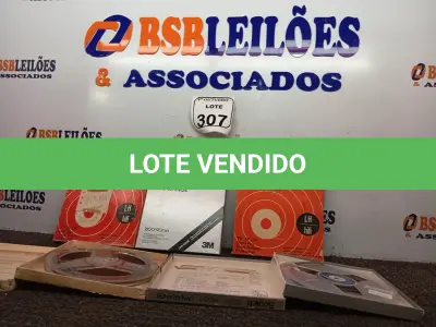 LOTE 307 - 05 FITAS DE ROLO P/ GRAVADOR. (NO ESTADO) ATENÇÃO! FAZER A VISITAÇÃO ANTES DE ARREMATAR, NÃO SABEMOS SE FUNCIONA. LEILÃO NÃO TEM GARANTIA E NEM DEVOLUÇÃO, SUJEITO A POSSÍVEIS AVARIAS VISÍVEIS/OCULTAS E/OU AUSÊNCIA DE COMPONENTES.