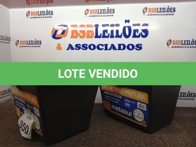 LOTE 350 - 02 BALDES P/ PINTURA. (NO ESTADO) ATENÇÃO! FAZER A VISITAÇÃO ANTES DE ARREMATAR, NÃO SABEMOS SE FUNCIONA. LEILÃO NÃO TEM GARANTIA E NEM DEVOLUÇÃO, SUJEITO A POSSÍVEIS AVARIAS VISÍVEIS/OCULTAS E/OU AUSÊNCIA DE COMPONENTES.