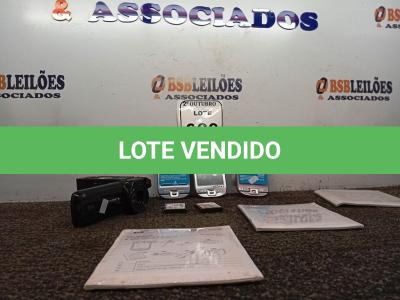 LOTE 030 - 01 FILMADORA E 03 IPACS. (NO ESTADO) ATENÇÃO! FAZER A VISITAÇÃO ANTES DE ARREMATAR, NÃO SABEMOS SE FUNCIONA. LEILÃO NÃO TEM GARANTIA E NEM DEVOLUÇÃO, SUJEITO A POSSÍVEIS AVARIAS VISÍVEIS/OCULTAS E/OU AUSÊNCIA DE COMPONENTES.