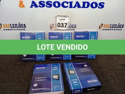 LOTE 037 - 05 REFLETORES LED AMBIENTE EXTERNO100W. (NO ESTADO) ATENÇÃO! FAZER A VISITAÇÃO ANTES DE ARREMATAR, NÃO SABEMOS SE FUNCIONA. LEILÃO NÃO TEM GARANTIA E NEM DEVOLUÇÃO, SUJEITO A POSSÍVEIS AVARIAS VISÍVEIS/OCULTAS E/OU AUSÊNCIA DE COMPONENTES.