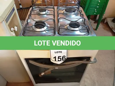 LOTE 156 - 01 FOGÃO A GÁS 04 BOCAS MARCA ELECTROLUX. (NO ESTADO) ATENÇÃO! FAZER A VISITAÇÃO ANTES DE ARREMATAR, NÃO SABEMOS SE FUNCIONA. LEILÃO NÃO TEM GARANTIA E NEM DEVOLUÇÃO, SUJEITO A POSSÍVEIS AVARIAS VISÍVEIS/OCULTAS E/OU AUSÊNCIA DE COMPONENTES.