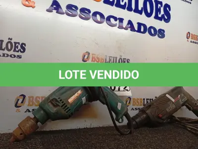 LOTE 072 - 01 MARTELETE MARCA BOSCH E 01 FURADEIRA. (NO ESTADO) ATENÇÃO! FAZER A VISITAÇÃO ANTES DE ARREMATAR, NÃO SABEMOS SE FUNCIONA. LEILÃO NÃO TEM GARANTIA E NEM DEVOLUÇÃO, SUJEITO A POSSÍVEIS AVARIAS VISÍVEIS/OCULTAS E/OU AUSÊNCIA DE COMPONENTES.