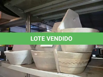 LOTE 125 - 07 SUPORTES EM CONCRETO PARA PLANTAS. (NO ESTADO) ATENÇÃO! FAZER A VISITAÇÃO ANTES DE ARREMATAR, NÃO SABEMOS SE FUNCIONA. LEILÃO NÃO TEM GARANTIA E NEM DEVOLUÇÃO, SUJEITO A POSSÍVEIS AVARIAS VISÍVEIS/OCULTAS E/OU AUSÊNCIA DE COMPONENTES.