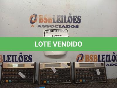 LOTE 027 - 05 CALCULADORAS PORTÁTEIS MARCAS E MODELOS DIVERSOS. (NO ESTADO) ATENÇÃO! FAZER A VISITAÇÃO ANTES DE ARREMATAR, NÃO SABEMOS SE FUNCIONA. LEILÃO NÃO TEM GARANTIA E NEM DEVOLUÇÃO, SUJEITO A POSSÍVEIS AVARIAS VISÍVEIS/OCULTAS E/OU AUSÊNCIA DE COMPONENTES.