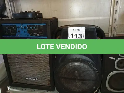 LOTE 113 - 03 CAIXAS DE SOM MARCAS E MODELOS DIVERSOS. (NO ESTADO) ATENÇÃO! FAZER A VISITAÇÃO ANTES DE ARREMATAR, NÃO SABEMOS SE FUNCIONA. LEILÃO NÃO TEM GARANTIA E NEM DEVOLUÇÃO, SUJEITO A POSSÍVEIS AVARIAS VISÍVEIS/OCULTAS E/OU AUSÊNCIA DE COMPONENTES.