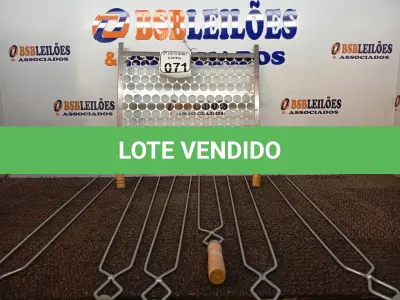 LOTE 071 - 06 ESPETOS DE 01 GRELHA. (NO ESTADO) ATENÇÃO! FAZER A VISITAÇÃO ANTES DE ARREMATAR, NÃO SABEMOS SE FUNCIONA. LEILÃO NÃO TEM GARANTIA E NEM DEVOLUÇÃO, SUJEITO A POSSÍVEIS AVARIAS VISÍVEIS/OCULTAS E/OU AUSÊNCIA DE COMPONENTES.