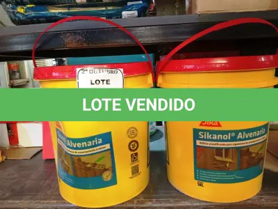 LOTE 068 - 02 BALDES DE SIKANOL ALVENARIA ADITIVO PLASTIFICANTE PARA ARGAMASSA DE ASSENTAMENTO E REBOCO, 18 LITROS CADA. (NO ESTADO) ATENÇÃO! FAZER A VISITAÇÃO ANTES DE ARREMATAR, NÃO SABEMOS SE FUNCIONA. LEILÃO NÃO TEM GARANTIA E NEM DEVOLUÇÃO, SUJEITO A POSSÍVEIS AVARIAS VISÍVEIS/OCULTAS E/OU AUSÊNCIA DE COMPONENTES.