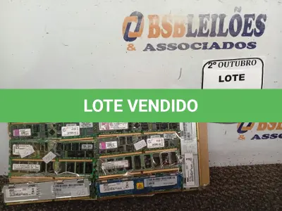 LOTE 032 - 13 MEMORIAS 4GB PARA SERVIDORES. (NO ESTADO) ATENÇÃO! FAZER A VISITAÇÃO ANTES DE ARREMATAR, NÃO SABEMOS SE FUNCIONA. LEILÃO NÃO TEM GARANTIA E NEM DEVOLUÇÃO, SUJEITO A POSSÍVEIS AVARIAS VISÍVEIS/OCULTAS E/OU AUSÊNCIA DE COMPONENTES.