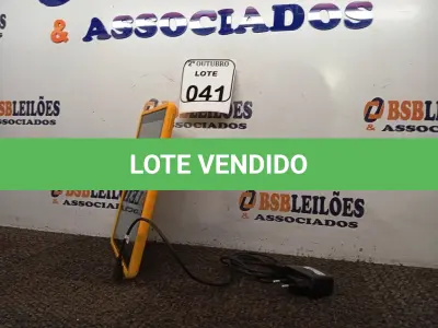 LOTE 041 - 01 TABLET MARCA POSITIVO COM CARREGADOR. (NO ESTADO) ATENÇÃO! FAZER A VISITAÇÃO ANTES DE ARREMATAR, NÃO SABEMOS SE FUNCIONA. LEILÃO NÃO TEM GARANTIA E NEM DEVOLUÇÃO, SUJEITO A POSSÍVEIS AVARIAS VISÍVEIS/OCULTAS E/OU AUSÊNCIA DE COMPONENTES.