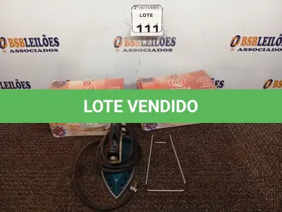 LOTE 111 - 02 FERROS DE PASSAR ROUPAS A GÁS. (NO ESTADO) ATENÇÃO! FAZER A VISITAÇÃO ANTES DE ARREMATAR, NÃO SABEMOS SE FUNCIONA. LEILÃO NÃO TEM GARANTIA E NEM DEVOLUÇÃO, SUJEITO A POSSÍVEIS AVARIAS VISÍVEIS/OCULTAS E/OU AUSÊNCIA DE COMPONENTES.