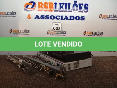LOTE 063 - 01 LOTE COM ELETRÔNICOS DIVERSOS. (NO ESTADO) ATENÇÃO! FAZER A VISITAÇÃO ANTES DE ARREMATAR, NÃO SABEMOS SE FUNCIONA. LEILÃO NÃO TEM GARANTIA E NEM DEVOLUÇÃO, SUJEITO A POSSÍVEIS AVARIAS VISÍVEIS/OCULTAS E/OU AUSÊNCIA DE COMPONENTES.