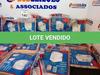 LOTE 140 - 18 CAPAS PARA MÁQUINAS DE LAVAR E TANQUES. (NO ESTADO) ATENÇÃO! FAZER A VISITAÇÃO ANTES DE ARREMATAR, NÃO SABEMOS SE FUNCIONA. LEILÃO NÃO TEM GARANTIA E NEM DEVOLUÇÃO, SUJEITO A POSSÍVEIS AVARIAS VISÍVEIS/OCULTAS E/OU AUSÊNCIA DE COMPONENTES.