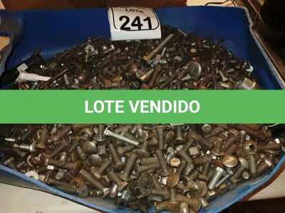 LOTE 241 - 01 LOTE COM DIVERSOS PARAFUSOS, PORCAS E MATERIAIS DIVERSOS. (NO ESTADO) ATENÇÃO! FAZER A VISITAÇÃO ANTES DE ARREMATAR, NÃO SABEMOS SE FUNCIONA. LEILÃO NÃO TEM GARANTIA E NEM DEVOLUÇÃO, SUJEITO A POSSÍVEIS AVARIAS VISÍVEIS/OCULTAS E/OU AUSÊNCIA DE COMPONENTES.