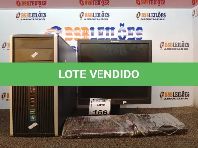 LOTE 166 - 01 PC ALL IN ONE MARCA HP. (NO ESTADO) ATENÇÃO! FAZER A VISITAÇÃO ANTES DE ARREMATAR, NÃO SABEMOS SE FUNCIONA. LEILÃO NÃO TEM GARANTIA E NEM DEVOLUÇÃO, SUJEITO A POSSÍVEIS AVARIAS VISÍVEIS/OCULTAS E/OU AUSÊNCIA DE COMPONENTES.