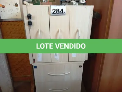 LOTE 284 - 02 GAVETEIROS COM 03 GAVETAS CADA. (NO ESTADO) ATENÇÃO! FAZER A VISITAÇÃO ANTES DE ARREMATAR, NÃO SABEMOS SE FUNCIONA. LEILÃO NÃO TEM GARANTIA E NEM DEVOLUÇÃO, SUJEITO A POSSÍVEIS AVARIAS VISÍVEIS/OCULTAS E/OU AUSÊNCIA DE COMPONENTES.
