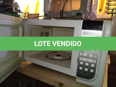 LOTE 200 - 01 UMIDIFICADOR E 01 MICRO-ONDAS SEMA PRATO MARCA ELETROLUX. (NO ESTADO) ATENÇÃO! FAZER A VISITAÇÃO ANTES DE ARREMATAR, NÃO SABEMOS SE FUNCIONA. LEILÃO NÃO TEM GARANTIA E NEM DEVOLUÇÃO, SUJEITO A POSSÍVEIS AVARIAS VISÍVEIS/OCULTAS E/OU AUSÊNCIA DE COMPONENTES.
