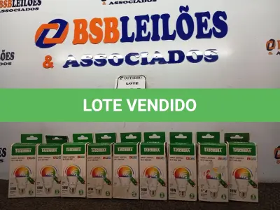 LOTE 320 - 09 LÂMPADAS MARCA TASCHIBRA. (NO ESTADO) ATENÇÃO! FAZER A VISITAÇÃO ANTES DE ARREMATAR, NÃO SABEMOS SE FUNCIONA. LEILÃO NÃO TEM GARANTIA E NEM DEVOLUÇÃO, SUJEITO A POSSÍVEIS AVARIAS VISÍVEIS/OCULTAS E/OU AUSÊNCIA DE COMPONENTES.